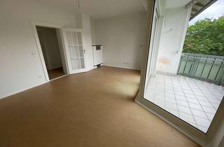 Wohnung mieten in Am Röthelheim 57, 91052 Erlangen, Großzügige Wohnung für die ganze Familie oder eine WG