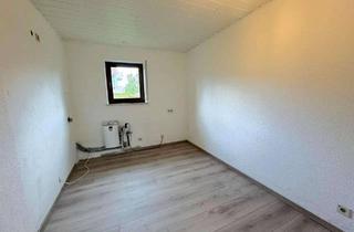 Wohnung mieten in Auf Dem Hohlweg 26, 65307 Bad Schwalbach, Großzügige 4-Zimmer-Wohnung mit Balkon in Bad Schwalbach