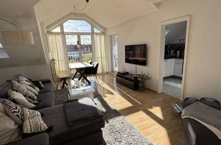 Wohnung mieten in 63165 Mühlheim, Lichtdurchflutete Maisonette-Wohnung mit Balkon und EBK