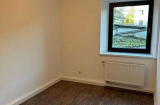 Wohnung mieten in Heinrich-Manz-Straße, 96052 Ost, Sanierte 2-Zimmer-Wohnung zu vermieten im Erdgeschoss - nähe zur FeKi - mit Einbauküche!