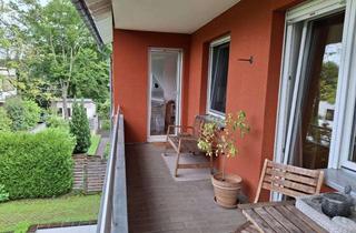 Wohnung mieten in Augustastraße 89, 53173 Bad Godesberg, 3 Zimmer Wohnung mit Balkon und Treppe zum Garten und Gartennutzung, Augustastraße, 53173 Bonn