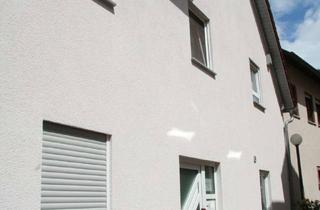 Wohnung mieten in 61381 Friedrichsdorf, Gepflegte 2,5-Zimmer Wohnung mit Balkon in Friedrichsdorf