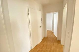 Wohnung mieten in Krautgasse 18, 07743 West, Wohnen im Zentrum von Jena - helle Dachgeschoss-Wohnung sucht neue Mieter