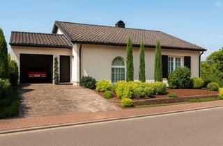 Haus kaufen in Tannenweg, 66287 Quierschied, Architektenhaus mit Einliegerwohnung – Verkauf mit Wohnrecht
