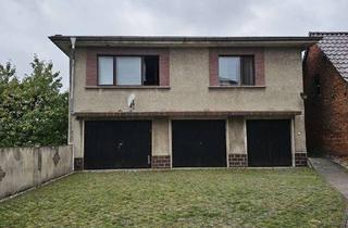 Einfamilienhaus kaufen in 06889 Straach, ANFRAGESTOP – Charmantes Einfamilienhaus mit Garten und 3 Garagen in ruhiger Lage von Straach