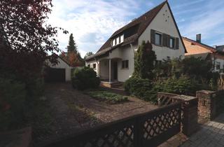 Einfamilienhaus kaufen in Trifelsring 53, 67117 Limburgerhof, Freistehendes Einfamilienhaus zur Renovierung in begehrter Wohnlage auf großem Eigenlandgrundstück