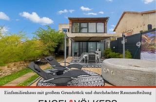Einfamilienhaus kaufen in 67547 Worms, Einfamilienhaus mit großem Grundstück und durchdachter Raumaufteilung