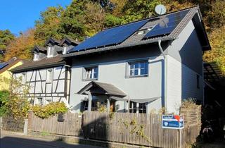 Haus kaufen in 53783 Eitorf, MANNELLA *Alt und neu harmonisch kombiniert* Stilsicher modernisiertes Haus für Individualisten