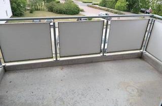 Anlageobjekt in 06237 Leuna, Gemütliche und gut vermietete 3-Zimmer mit Balkon, Wannenbad und Stellplatz in ruhiger Lage!