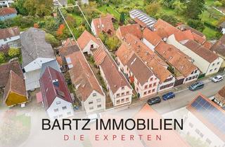 Haus kaufen in 76829 Mörzheim, Raum & Charakter - Wohnhaus mit Scheune, großem Garten und Ausbaureserve