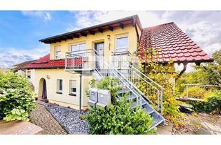 Haus kaufen in 34266 Niestetal, Modernisiertes 1 bis 2 Familienhaus mit DG-Ausbau BJ 02/03 und Panoramablick am Rüsteberg