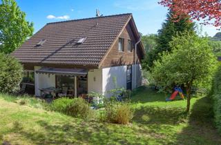Einfamilienhaus kaufen in 51597 Morsbach, Charmantes Einfamilienhaus mit einer großzügigen Wohnfläche und großem Garten