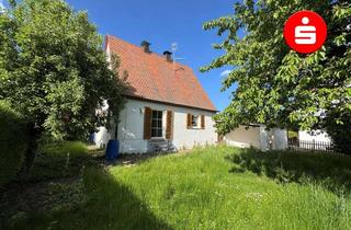 Einfamilienhaus kaufen in 90571 Schwaig, Charmantes Einfamilienhaus mit sonnigem Grundstück und Ausbaupotenzial