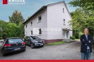 Haus kaufen in 51429 Bergisch Gladbach, +++ 3428 - Zweifamilienhaus mit 1.208 m² großem Grundstück und 3 Garagen in BGL-Herkenrath +++