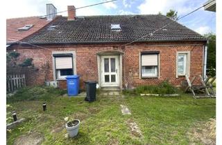 Doppelhaushälfte kaufen in 18314 Divitz-Spoldershagen, Sanierungsbedürftige Doppelhaushälfte + vermietetes Haus