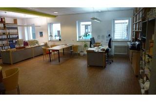 Haus kaufen in 32756 Detmold, Zukunftssicheres Wohn- und Geschäftshaus mit attraktiver Rendite in zentraler Lage