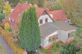 Haus kaufen in Schulstraße 19, 17495 Züssow, Zuhause inkl. Werkstatt mit Garten, 2 Garagen und Carportstellplatz in Wassernähe