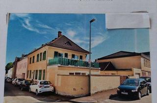 Haus kaufen in Markustsr. 11, 65346 Eltville, Zentral gelegenes Zweiparteienhaus mit Nebengebäude