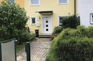 Haus mieten in Kirchseeoner Weg 49, 85614 Kirchseeon, Reihenhaus mit Garten und Garage zu vermieten