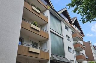 Immobilie mieten in 45525 Hattingen, Schöne renovierte & sanierte Wohnung mit 2 Balkonen ! Ideal für Senioren !