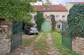 Bauernhaus kaufen in 66798 Wallerfangen, Charmantes ehemaliges Bauernhaus mit 4 Wohneinheiten in Wallerfangen OT