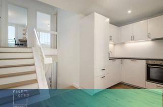 Wohnung kaufen in 85716 Unterschleißheim, Sanierte 4er WG Wohnung + 2er WG Wohnung mit separatem Eingang in Unterschleißheim - Vermietet