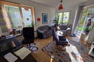 Wohnung kaufen in 74523 Schwäbisch Hall, Sehr gut eingeteilte 2 Zi. ETW im EG mit Gartenanteil im 3 Fam. Haus mit TG