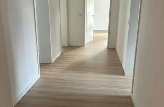 Wohnung mieten in Kästnerstraße, 74321 Bietigheim-Bissingen, Helle 3,5-Zi-Wohnung mit Balkon & EBK, frisch renoviert gute Anbindung in Waldrandlage