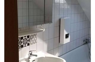 Wohnung mieten in Westwall 198, 47798 Stadtmitte, Helle 2-Zimmer Wohnung im Dachgeschoss in Krefeld-Stadtmitte