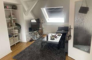 Wohnung mieten in Waldstraße 31, 13403 Reinickendorf, Möblierte Dachgeschosswohnung Nähe Kurt-Schumacher Platz