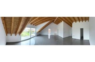 Wohnung mieten in Waghäuseler Straße 82, 68753 Waghäusel, 3-Zimmer Dachgeschosswohnung mit Balkon in Waghäusel