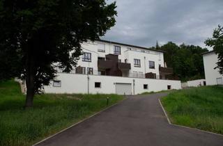 Wohnung mieten in Am Hirtberg 5b, 93133 Burglengenfeld, 3-Zimmer-Wohnung mit Balkon in Burglengenfeld