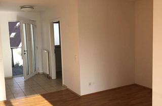 Wohnung mieten in 63150 Heusenstamm, Schöne, helle lichtdurchflutete 2 Zimmerwohnung in der Seniorenanlage 60+ in Heusenstamm