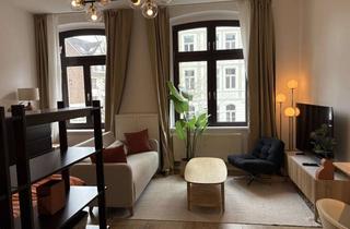 Wohnung mieten in 50733 Nippes, Möbilierte und modernisierte 1,5-Zimmer Altbau-Wohnung im 2. OG in Köln-Nippes
