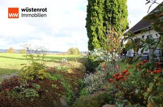 Haus kaufen in 75385 Bad Teinach-Zavelstein, Aussergewöhnliches Haus in Feldrandlage mit Weitsicht und Doppelgarage