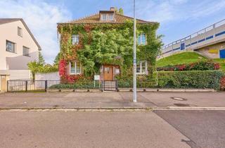 Villa kaufen in 68535 Edingen-Neckarhausen, Historisch gut erhaltene Villa mit Baugrundstück für vielseitige Nutzung!