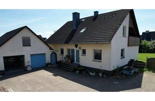 Haus kaufen in Detzkämperstr, 76, 32479 Hille, Zweifamilienhaus mit PV-Anlage und Baugrundstück in Hille