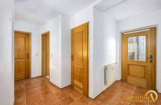 Einfamilienhaus kaufen in 93339 Riedenburg, Gepflegtes Einfamilienhaus mit Einliegerwohnung und Ausbaupotenzial im Zentrum von Riedenburg