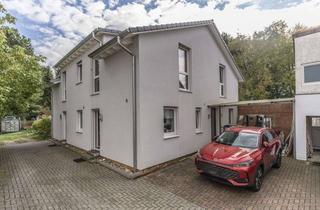 Haus kaufen in 63150 Heusenstamm, ***Zwei Häuser auf einem Grundstück –modernes Fertighaus trifft Massivhaus mit Potenzial ***