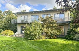 Einfamilienhaus kaufen in 91154 Roth, Wohlfühl-Oase in Traumlage: Einfamilienhaus mit Aufzugsanlage-auch für Rollstuhlfahrer geeignet