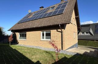 Einfamilienhaus kaufen in 32689 Kalletal, Vielseitiges Einfamilienhaus mit traumhaften Weitblick und Potential!