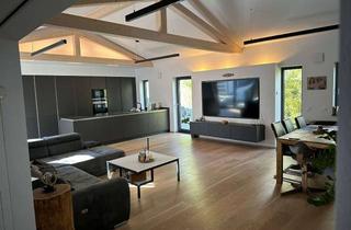 Haus kaufen in Kirchstraße 9a, 84431 Heldenstein, ***Heldenstein: Traumhaftes 2-Fam. Haus in ruhiger Lage mit Pool und Sauna***