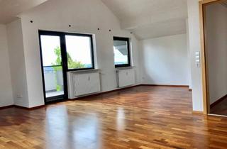 Wohnung mieten in 74076 Heilbronn, DG-Wohnung,2Zi,75qm,EBK,Klimaanlage, Balkon mit Fernsicht,Stellplätze,sehr ruhige Lage in HN-Ost