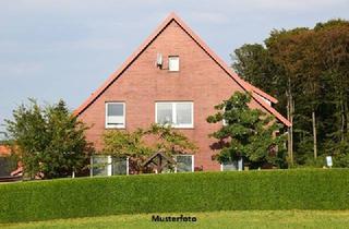 Einfamilienhaus kaufen in 12347 Berlin, Charmantes freistehendes Einfamilienhaus mit großem Garten und Stellplatz