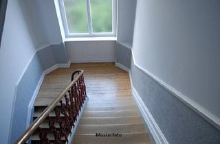 Wohnung kaufen in 13359 Berlin, 2-Zimmer-Wohnung mit Balkon + provisionsfrei +