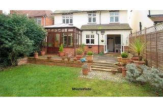 Haus kaufen in 53879 Euskirchen, Reihenmittelhaus nebst Kfz-Aufbereitung