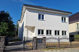 Villa kaufen in 12247 Berlin, Architektenhaus im Stil einer Stadtvilla