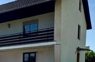 Haus kaufen in 85238 Petershausen, Petershausen - Großes Haus mit Garten + Garage fußläufig zur S-Bahn Petershausen