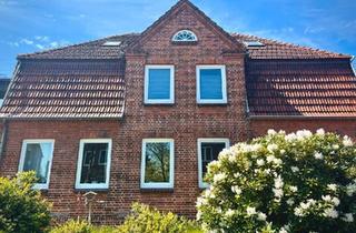 Mehrfamilienhaus kaufen in 24768 Rendsburg, Rendsburg - Charmantes, modernisiertes Mehrfamilienhaus Garten & Lager