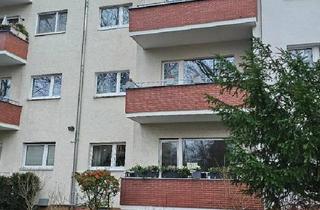 Wohnung kaufen in 12207 Berlin, Berlin - Stilvolle 2,5 (Aktuell 2) Zimmer-DG Wohnung ohne Makler